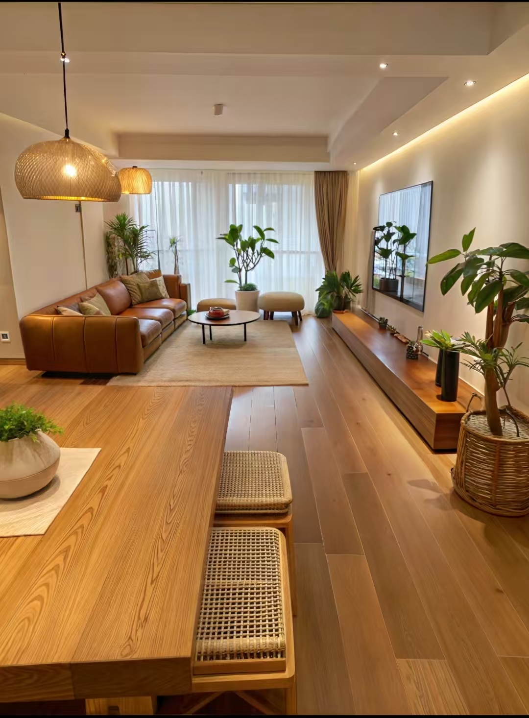 Marzycielski dom w naturalnym stylu drewna